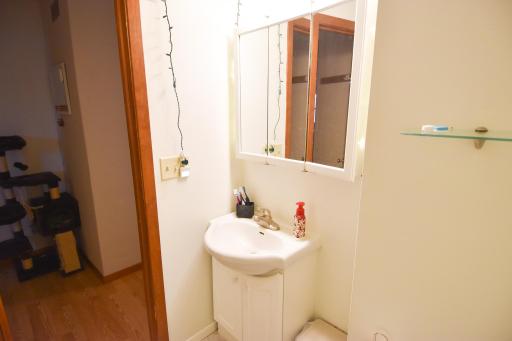 Photo for 412 E Prairie Avenue, Warren, MN 56762 - Listing #6654131 412 E Prairie Avenue, Warren, MN 56762