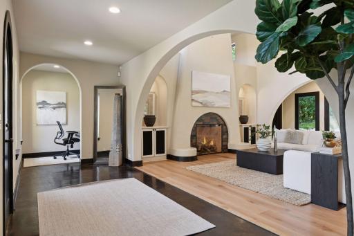 7260 Willow Creek Road, Eden Prairie, MN 55344
