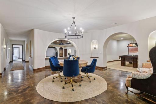 7260 Willow Creek Road, Eden Prairie, MN 55344