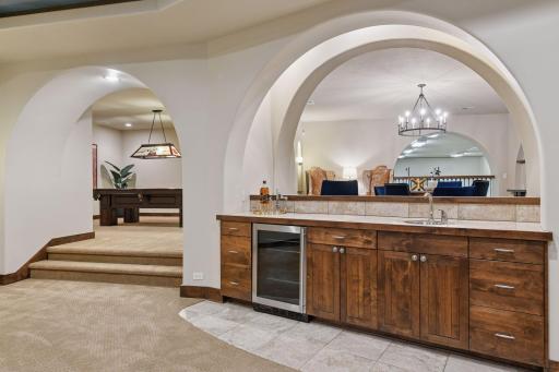 7260 Willow Creek Road, Eden Prairie, MN 55344