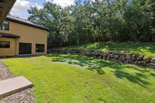 7260 Willow Creek Road, Eden Prairie, MN 55344