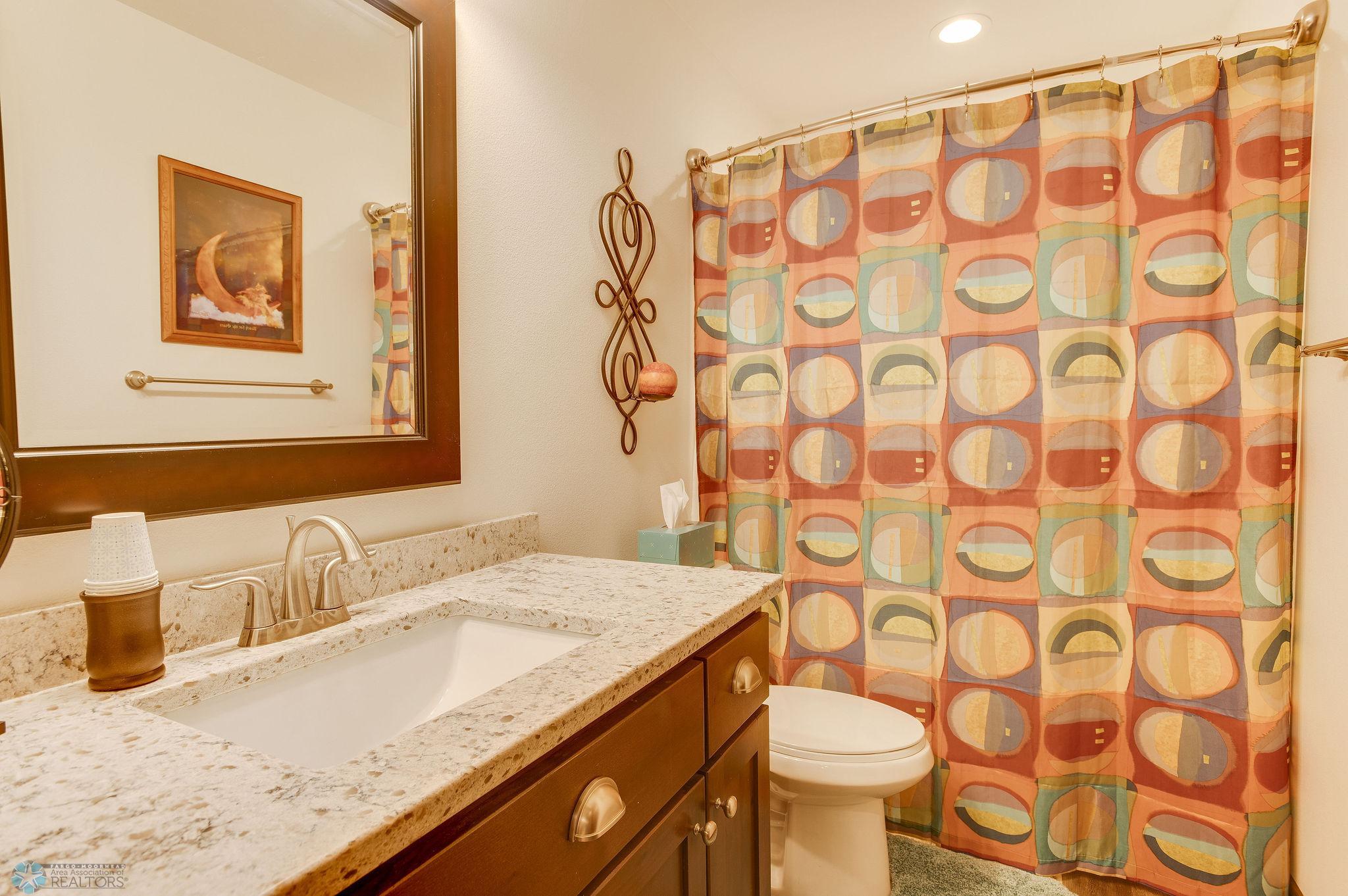 LL full bath