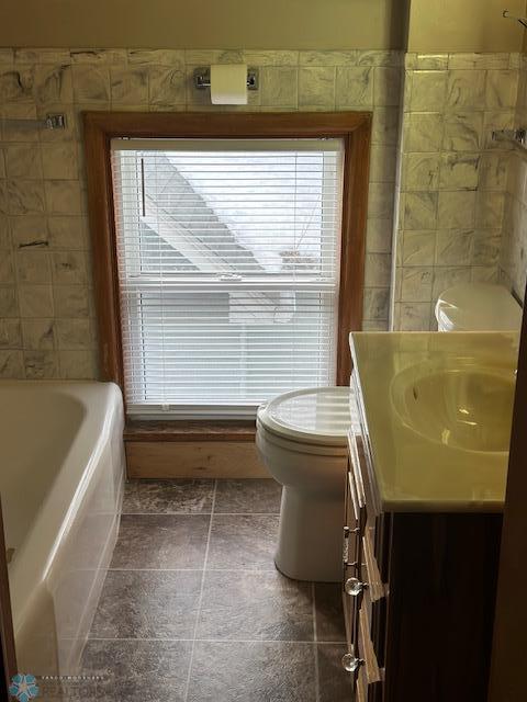 Full Bathroom Upstairs