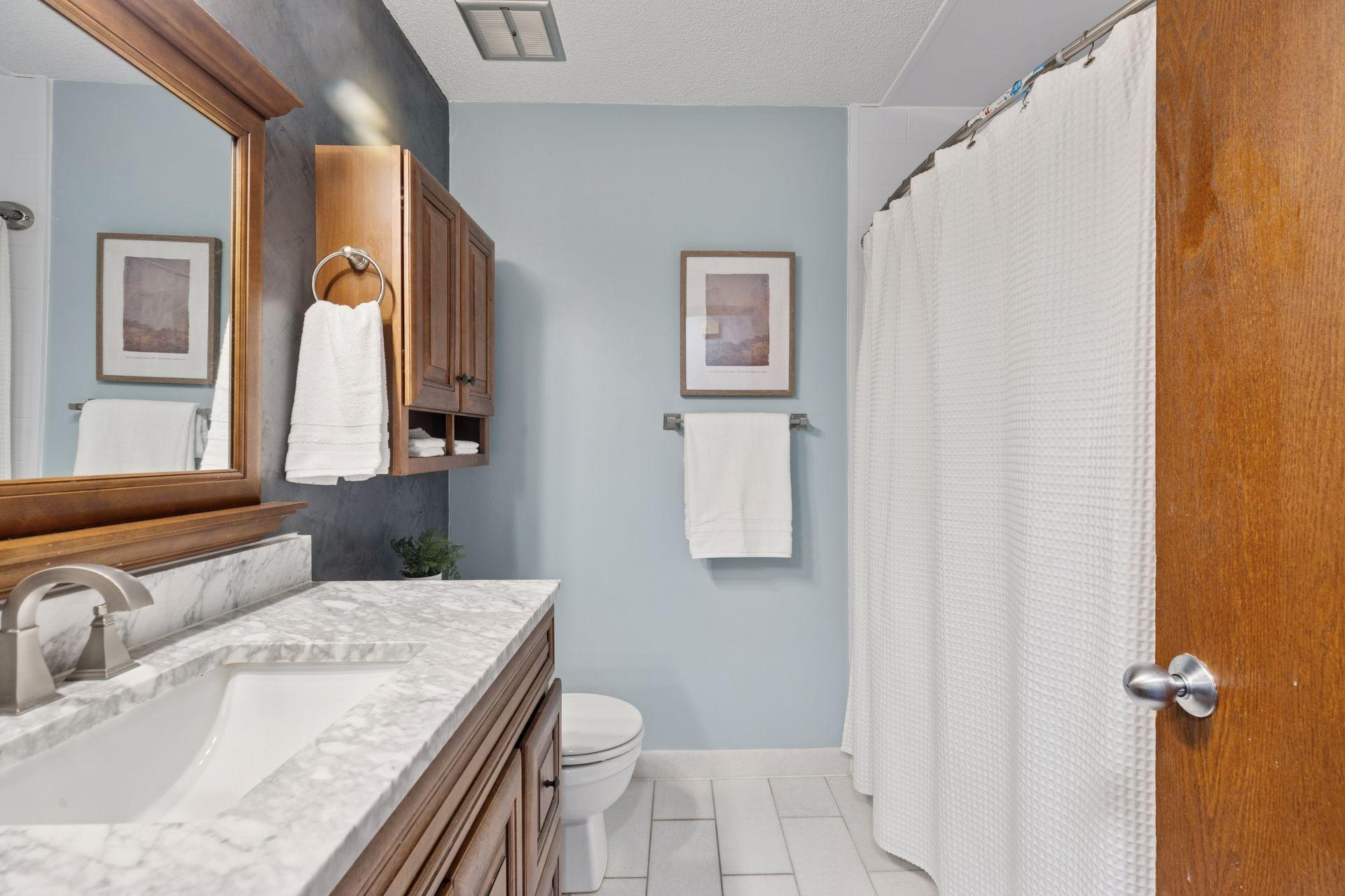 Main Floor Full Bathroom