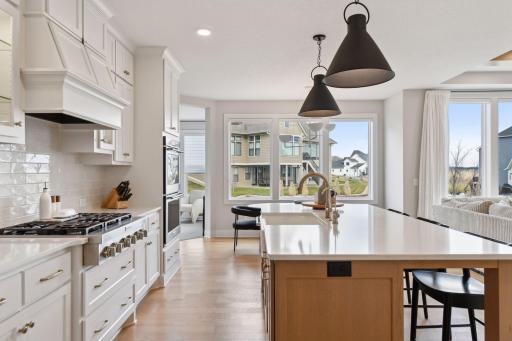 16400 62nd Place N, Maple Grove, MN 55311
