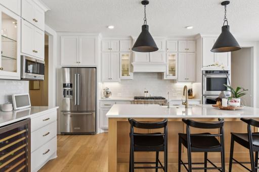 16400 62nd Place N, Maple Grove, MN 55311