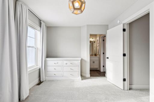 16400 62nd Place N, Maple Grove, MN 55311