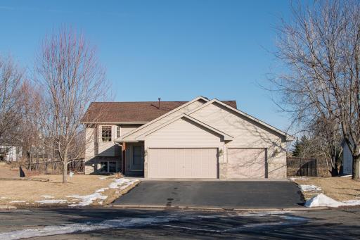 410 Wagon Wheel Circle, Buffalo, MN 55313