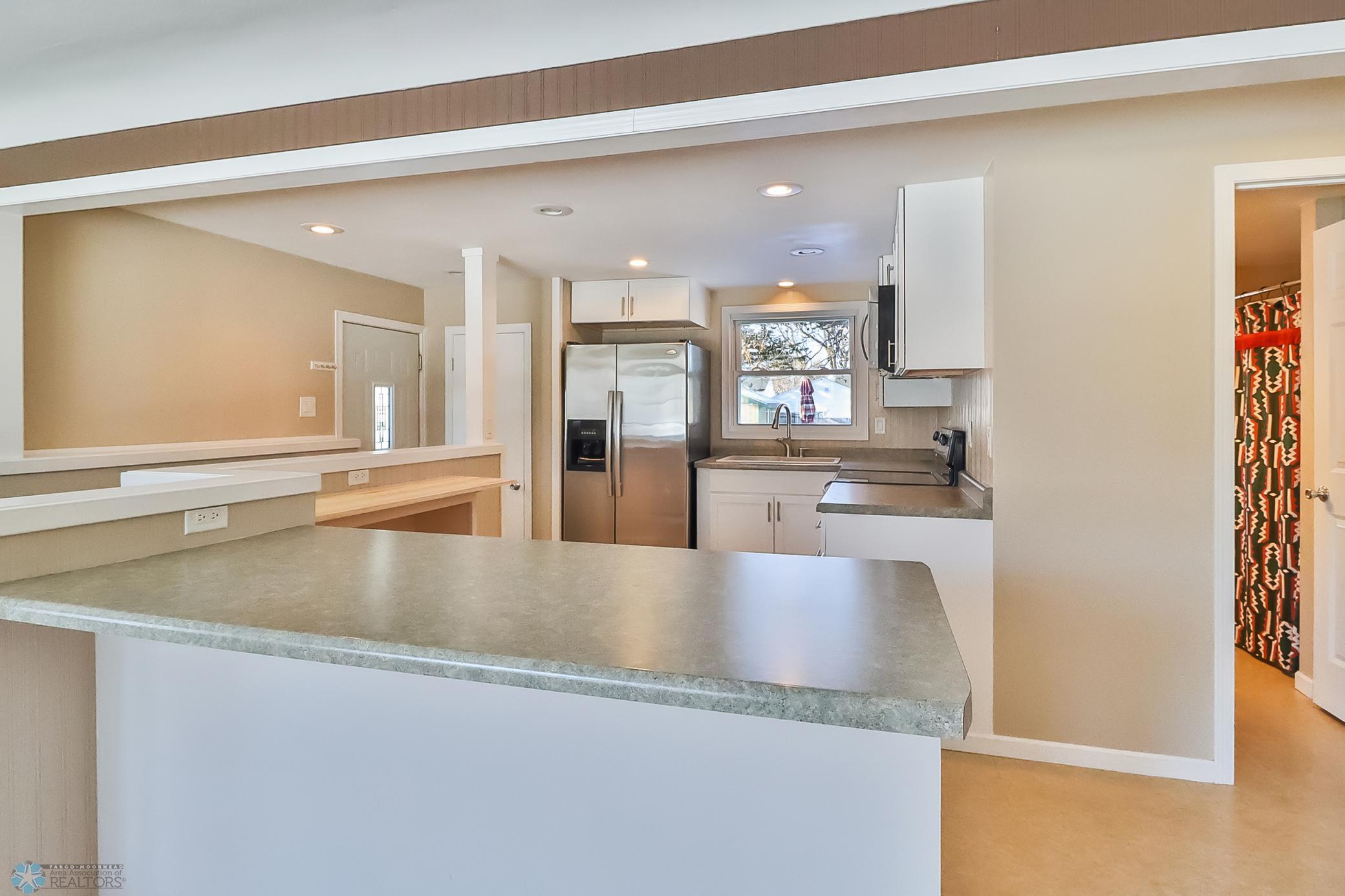 Kitchen1_1.jpg
