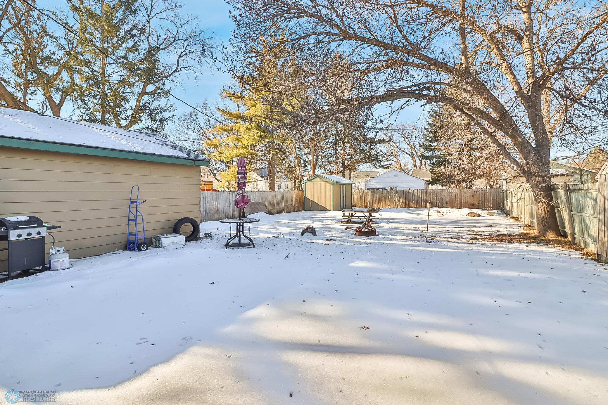 Backyard1_0.jpg