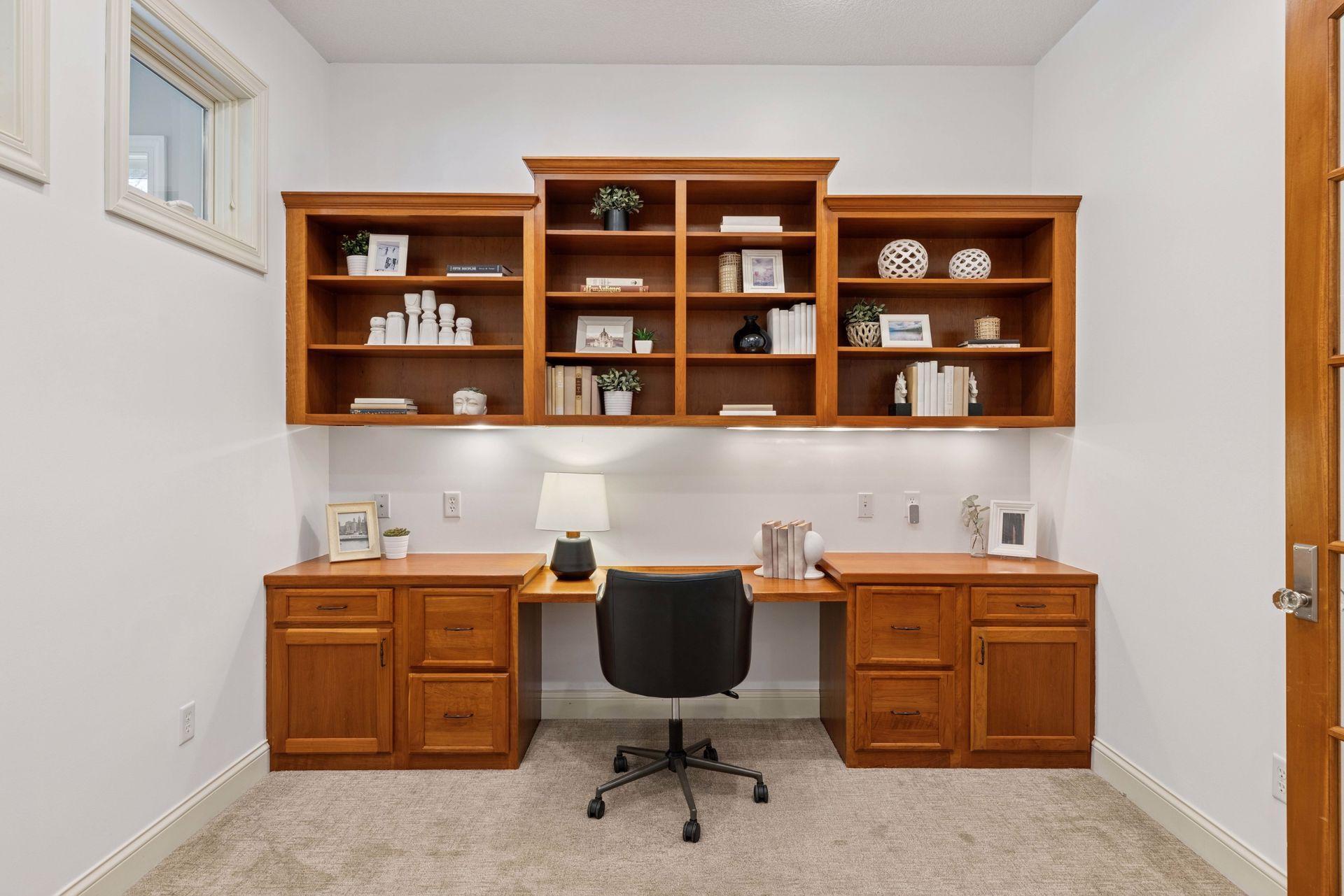 5912 Vernon Avenue South - Spacecrafting - 0096.jpg