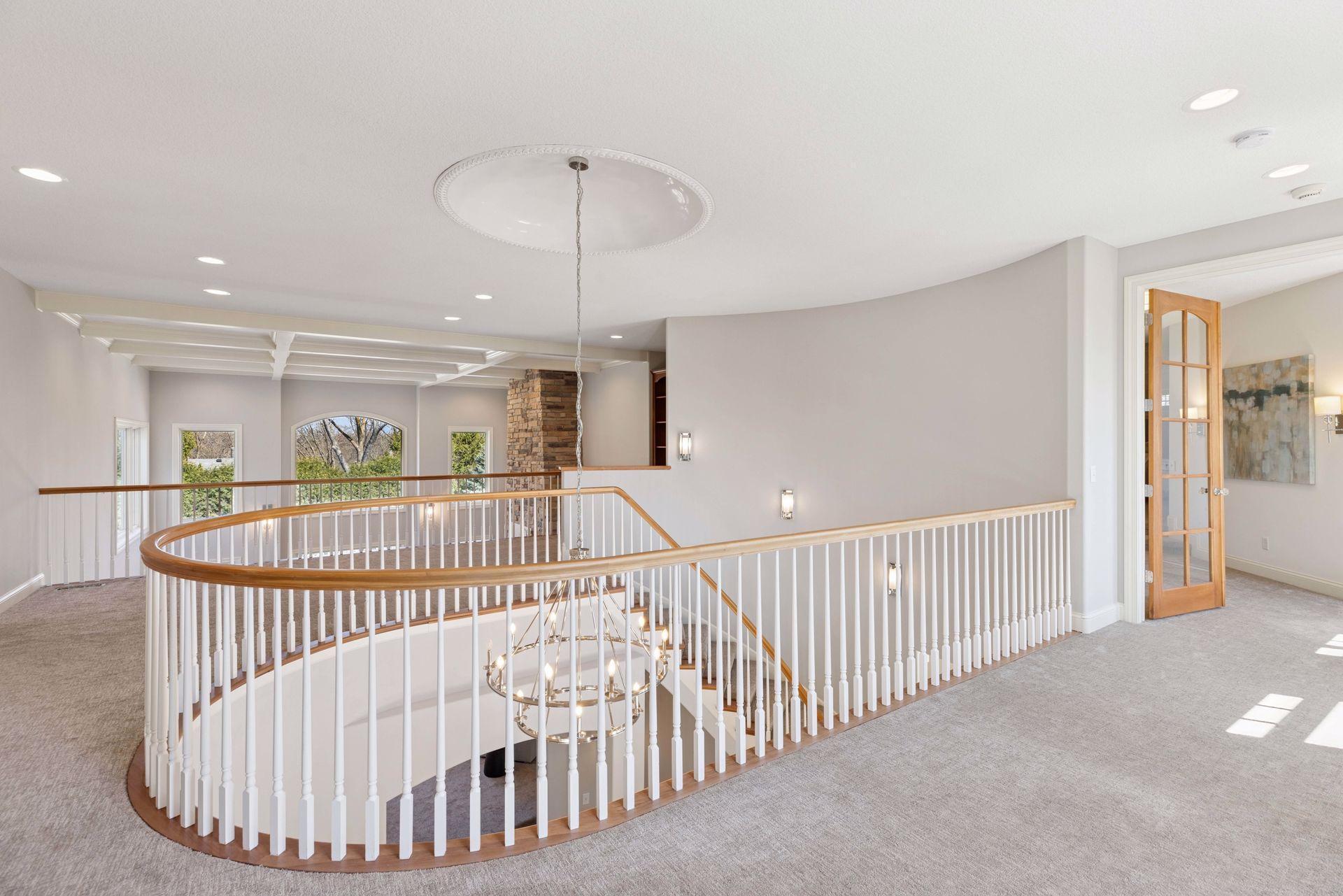 5912 Vernon Avenue South - Spacecrafting - 0101.jpg