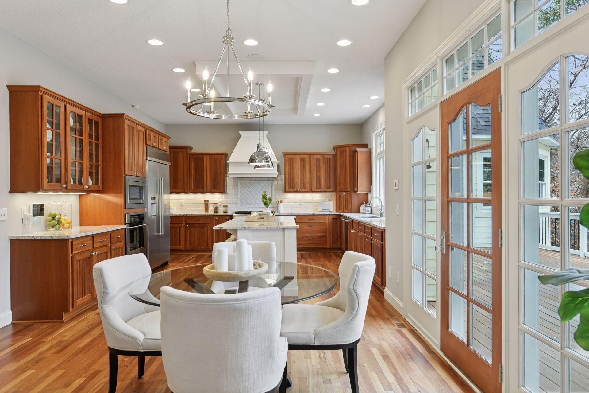 5912 Vernon Avenue South - Spacecrafting - 0025.jpg