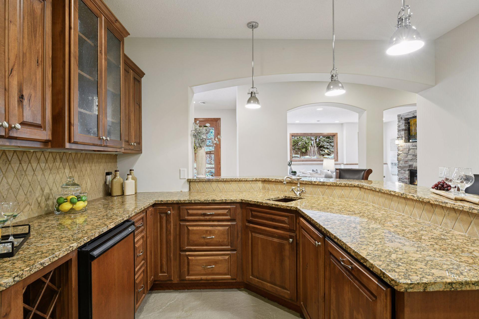 5912 Vernon Avenue South - Spacecrafting - 0059.jpg