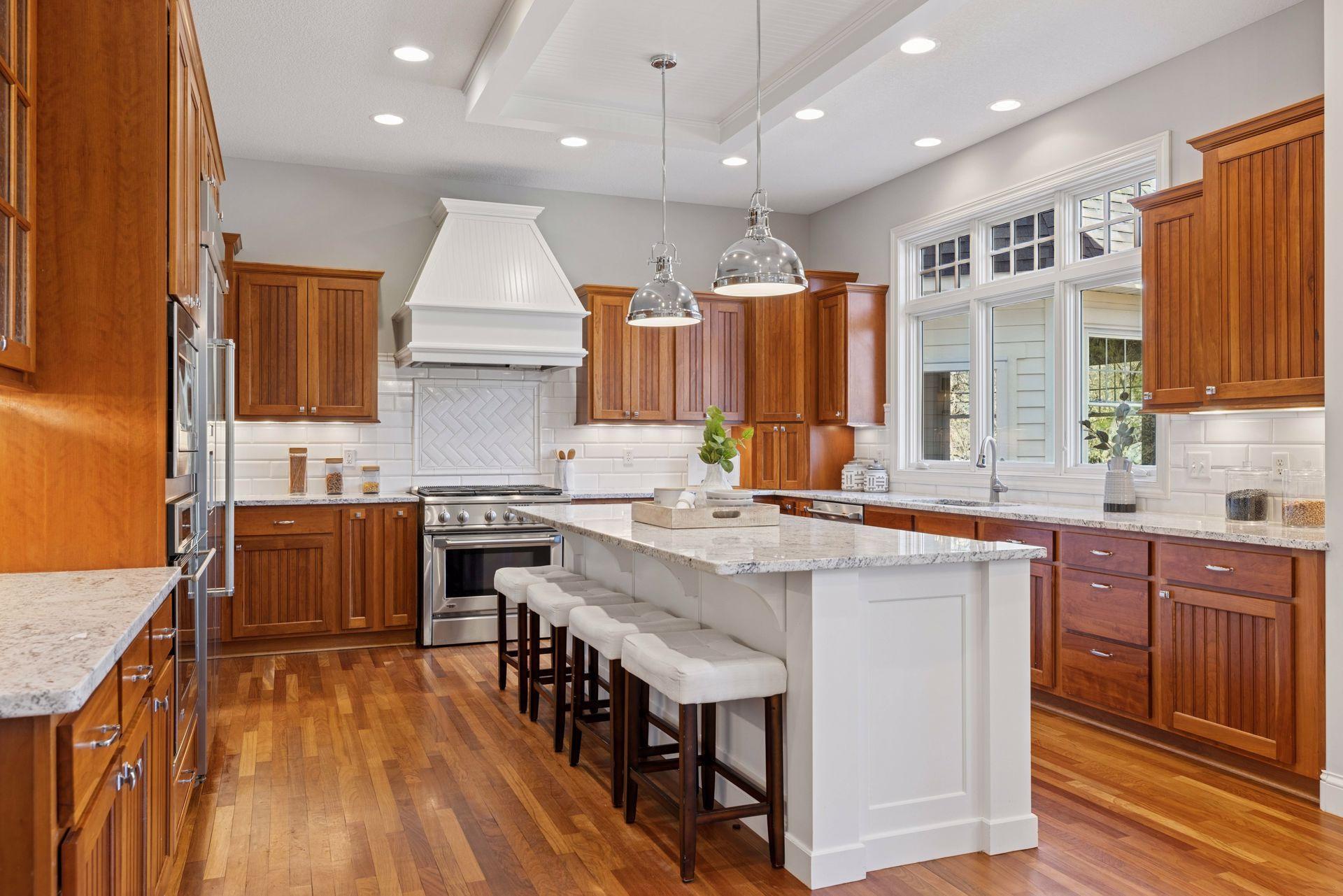 5912 Vernon Avenue South - Spacecrafting - 0088.jpg