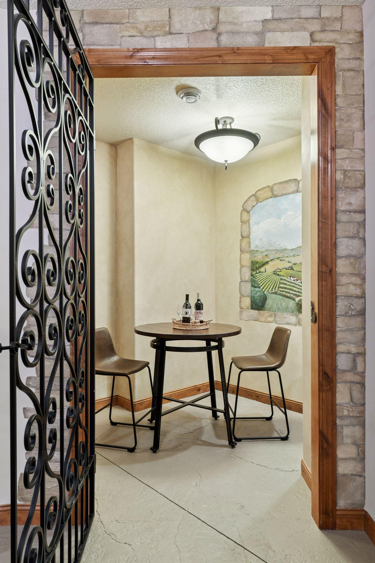 5912 Vernon Avenue South - Spacecrafting - 0057.jpg