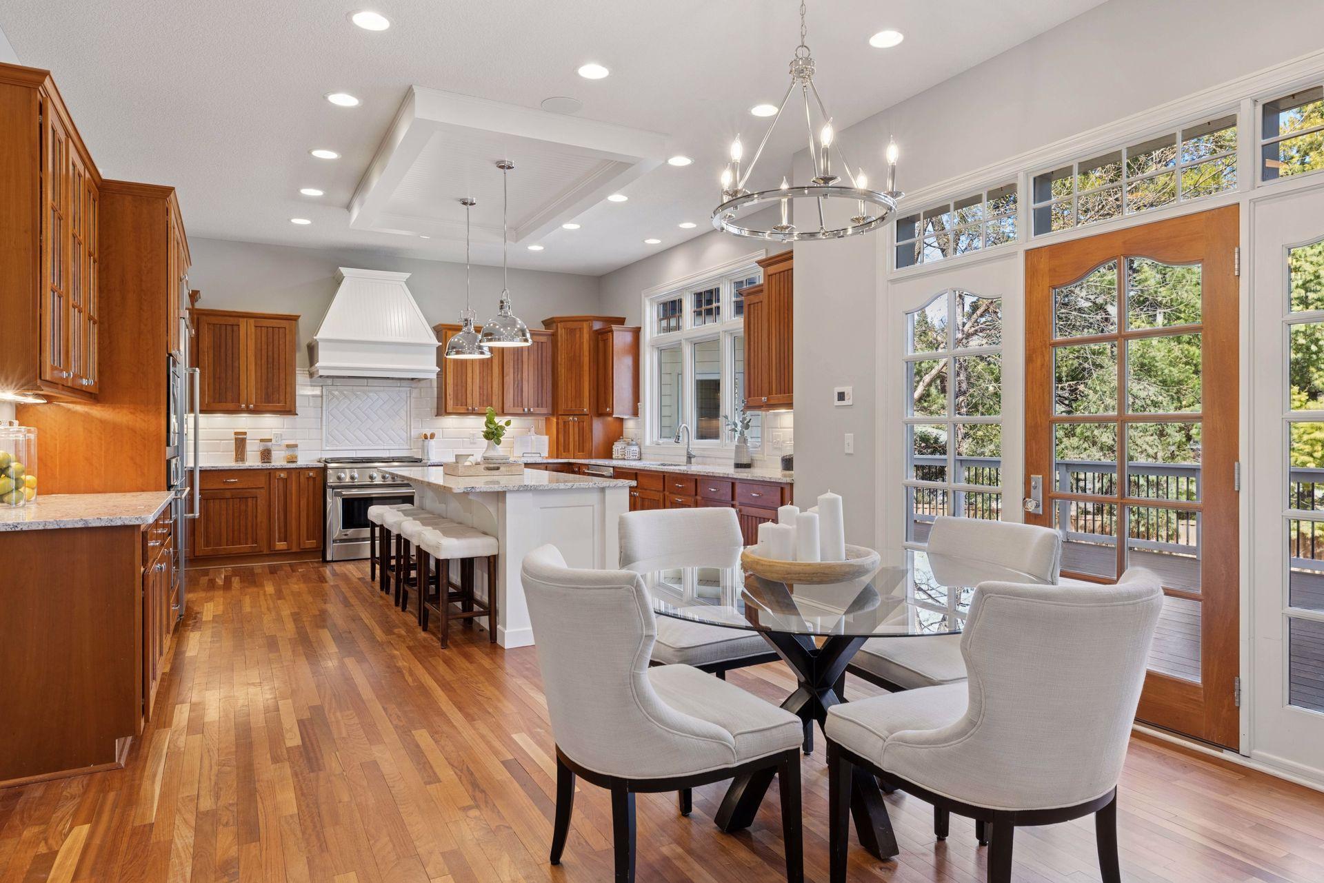 5912 Vernon Avenue South - Spacecrafting - 0087.jpg