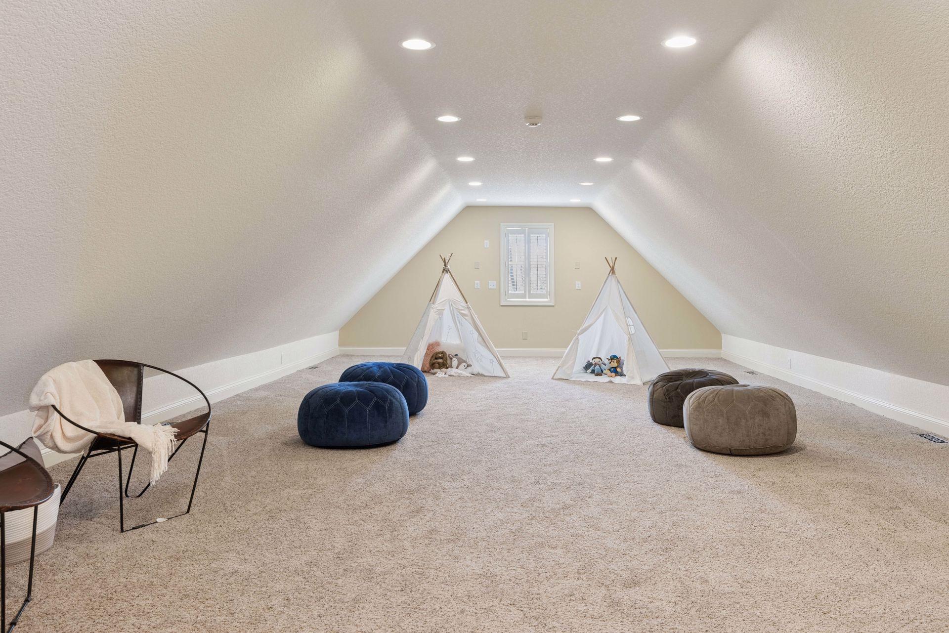 5912 Vernon Avenue South - Spacecrafting - 0121.jpg