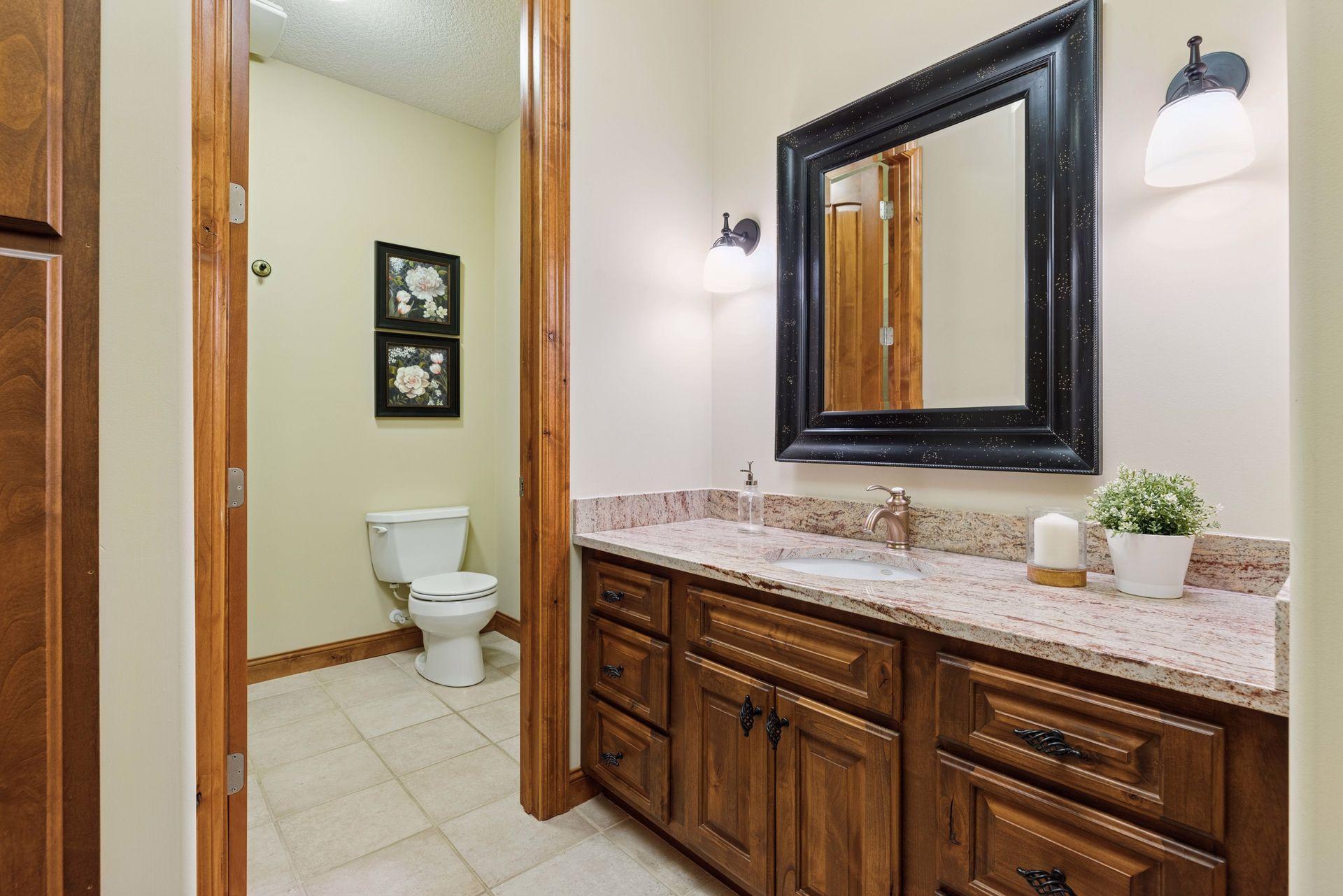 5912 Vernon Avenue South - Spacecrafting - 0155.jpg