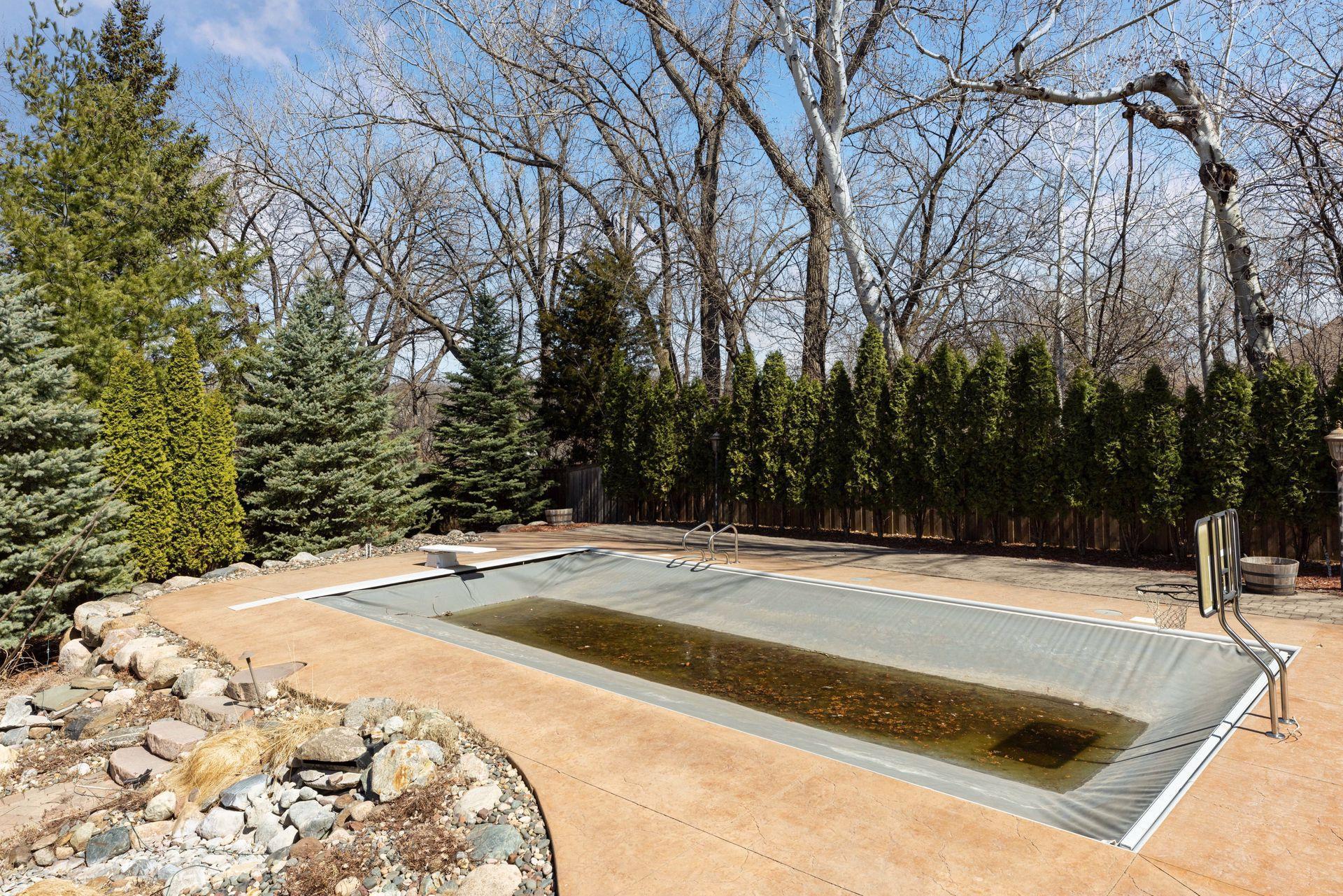 5912 Vernon Avenue South - Spacecrafting - 0171.jpg