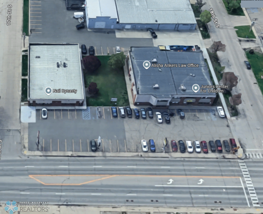 1712 Main Avenue, Fargo, ND 58103