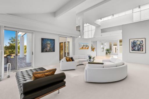 Living room/generous open entertaining spaces