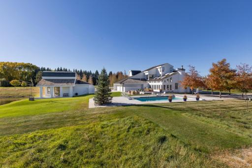 1545 Hunter Drive, Wayzata, MN 55391