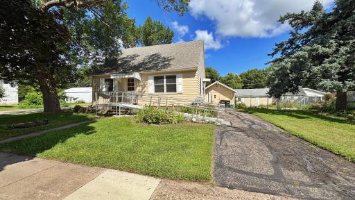 431 W Humphrey Street, Lake Crystal, MN 56055