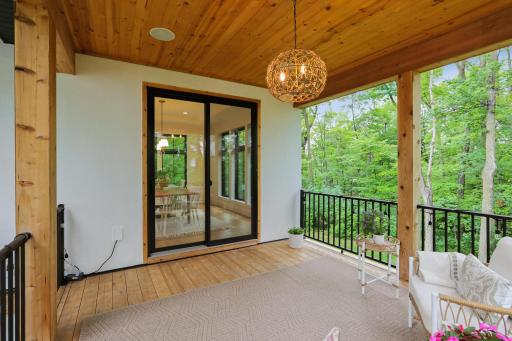 8710Photography-Web-Friendly-4610-Daisy-Circle-Medina-MN-55340-56.jpg