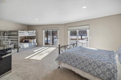 420 Emerald Lane, Saint Paul, MN 55115