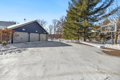 420 Emerald Lane, Saint Paul, MN 55115