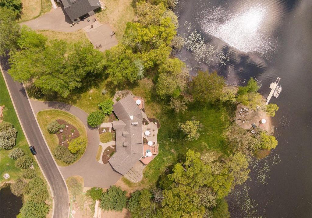 Designed for those who embrace lake life, it strikes the perfect blend of privacy and convenience.