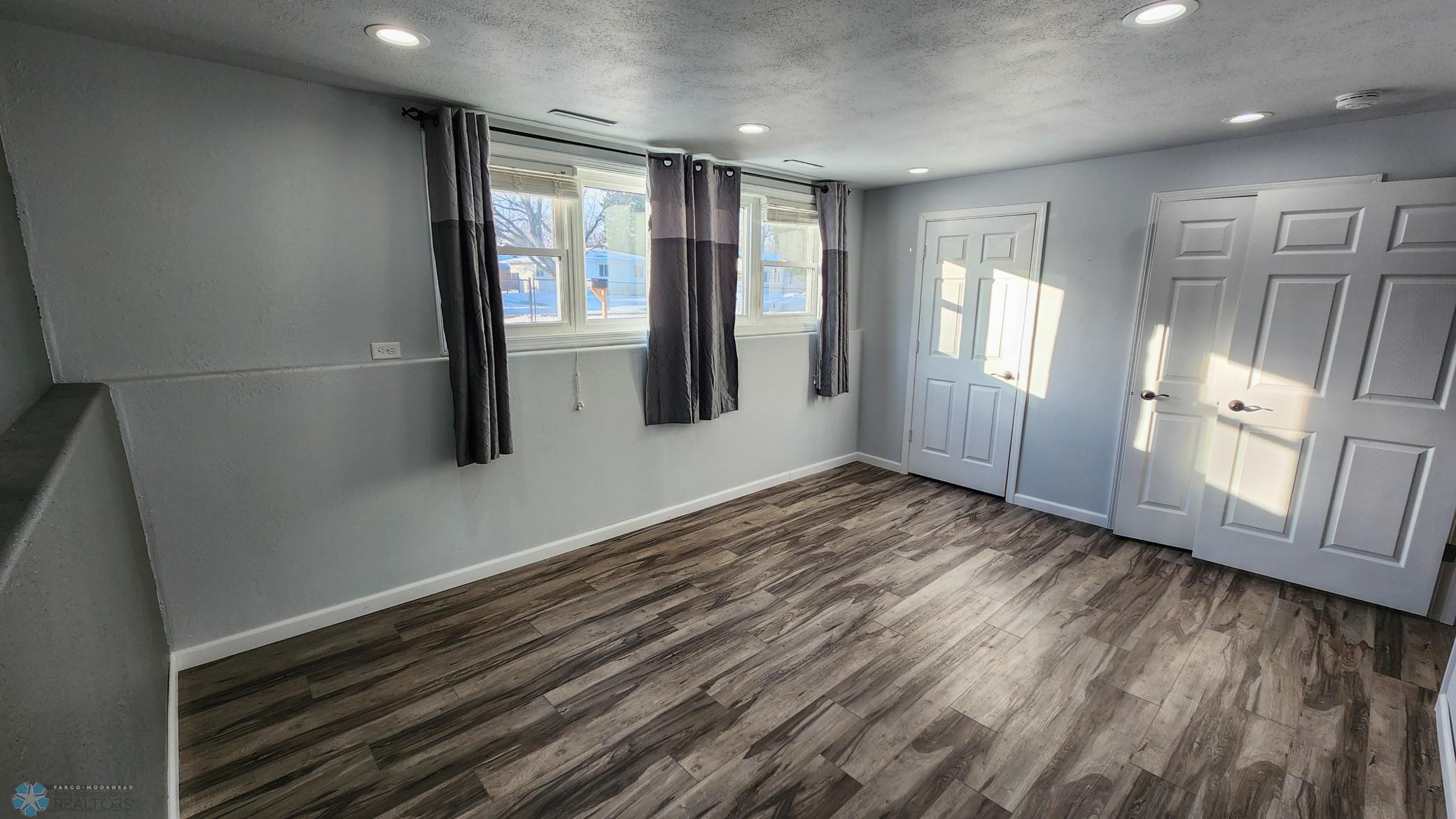 Lower Level Bedroom 1