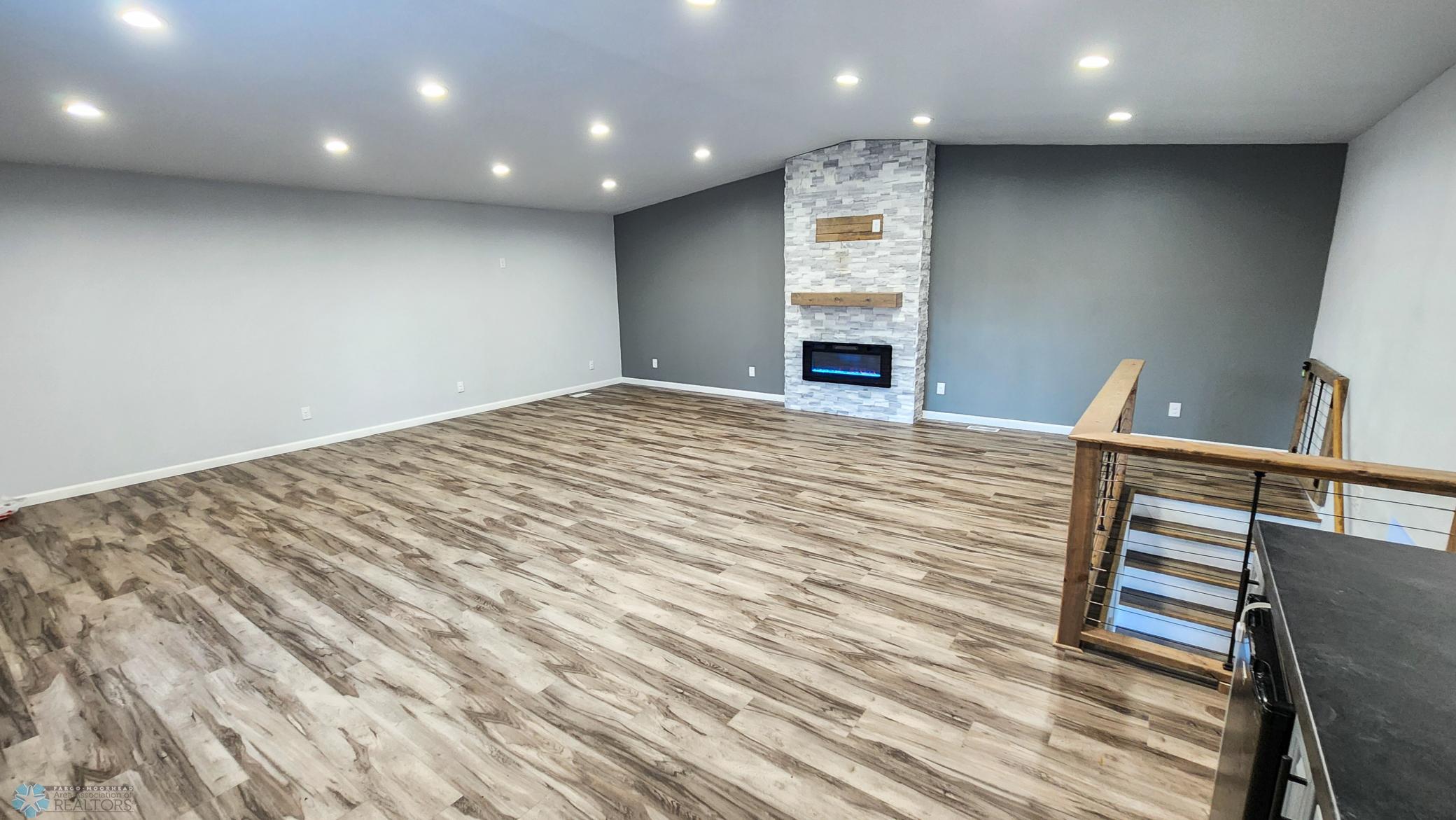 Huge Family Room Above Garage
