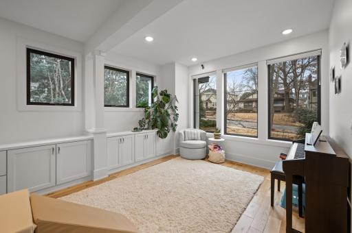 1907 W 49th Street, Minneapolis, MN 55419