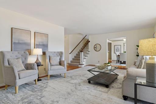 17901 Maple Hill Road, Wayzata, MN 55391