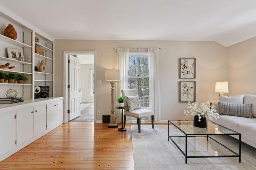 17901 Maple Hill Road, Wayzata, MN 55391