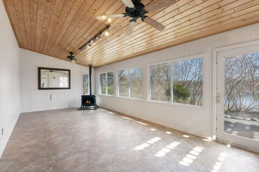 17901 Maple Hill Road, Wayzata, MN 55391