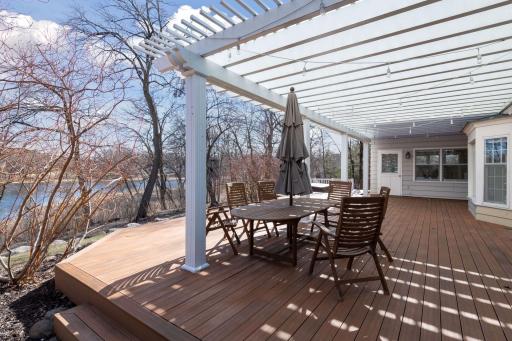 17901 Maple Hill Road, Wayzata, MN 55391