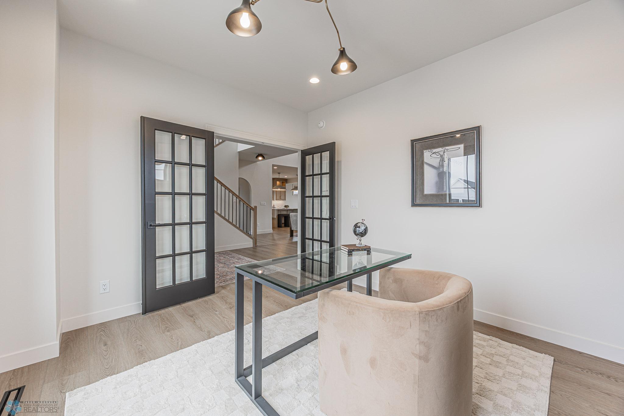 301 25th Ave E West Fargo-4.jpg