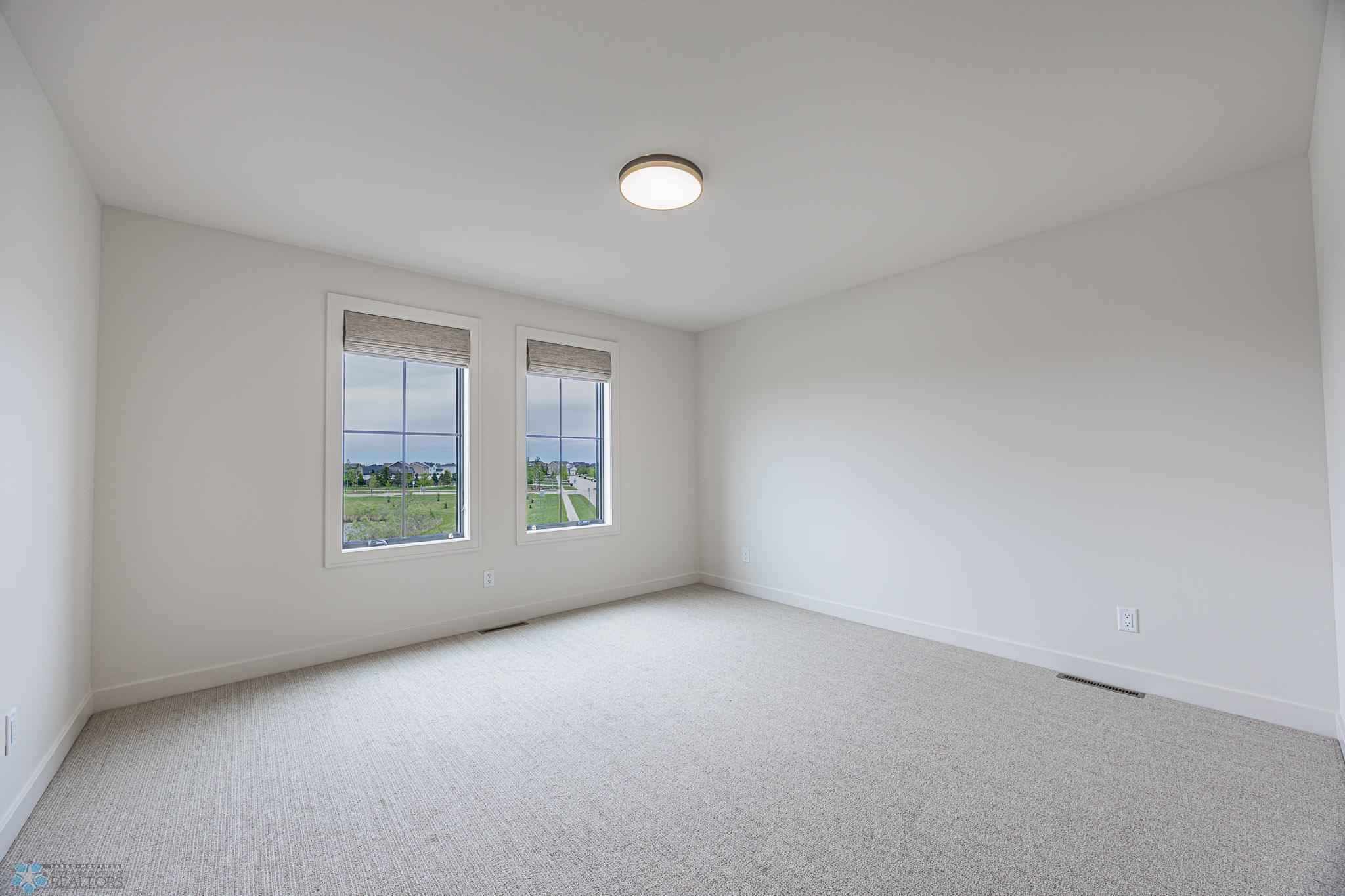 301 25th Ave E West Fargo-37.jpg