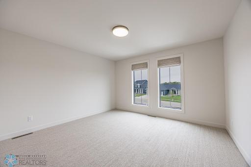 301 25th Avenue E, West Fargo, ND 58078