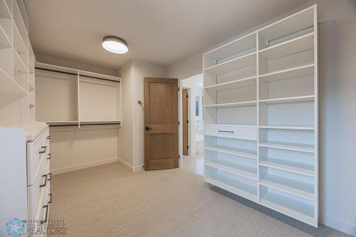 301 25th Avenue E, West Fargo, ND 58078