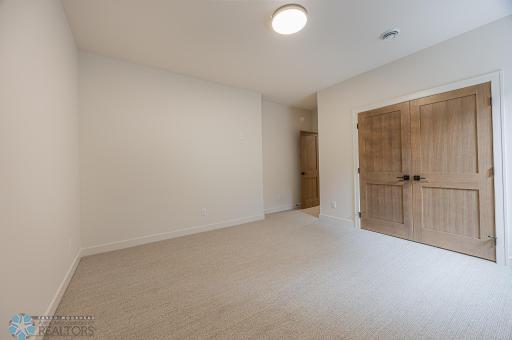301 25th Avenue E, West Fargo, ND 58078