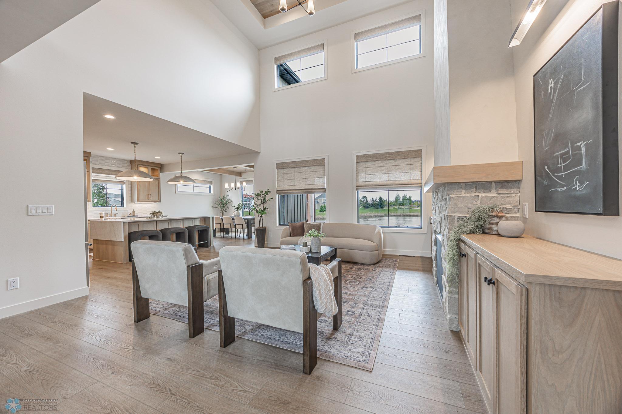 301 25th Ave E West Fargo-5.jpg