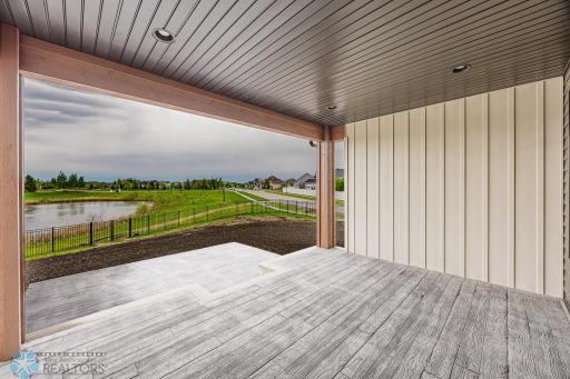 301 25th Avenue E, West Fargo, ND 58078