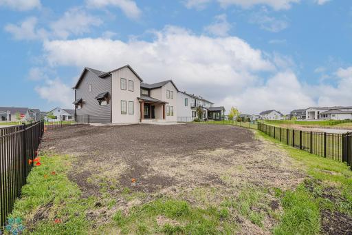 301 25th Avenue E, West Fargo, ND 58078