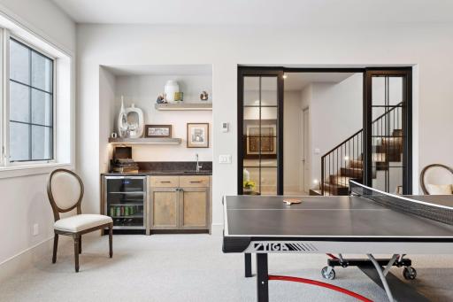 Wet bar