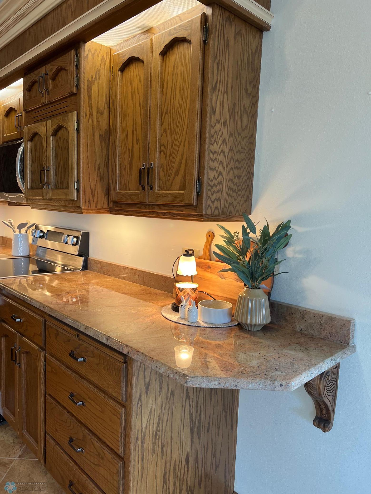 Hard surface countertop