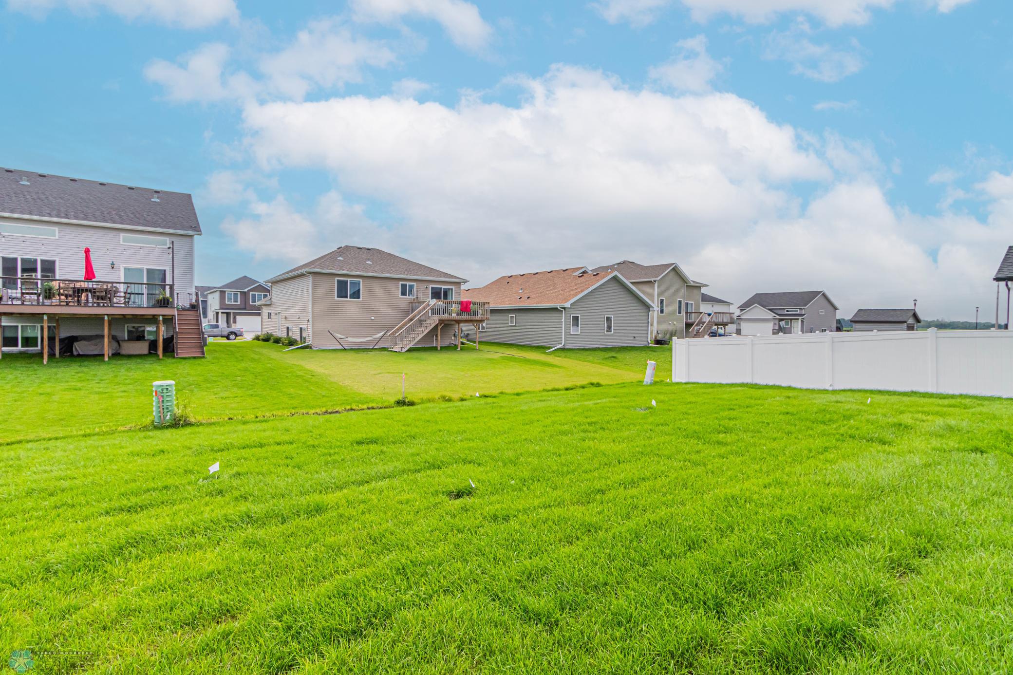 7464 20th St S, Fargo, ND 58104-29.jpg
